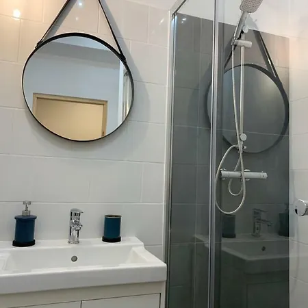 Folk By Anne & * Warszawa