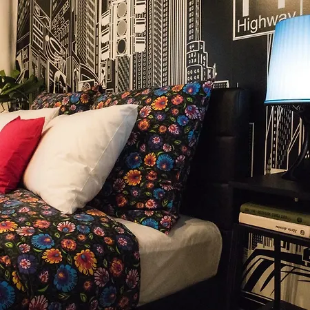 Folk By Anne & Lejlighed