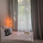 Апартаменты Folk By Anne &