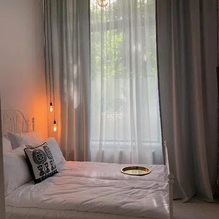 Lägenhet Folk By Anne &