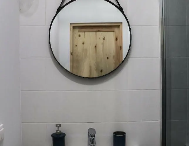 شقة Folk By Anne &