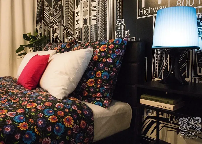 Folk By Anne & Apartment